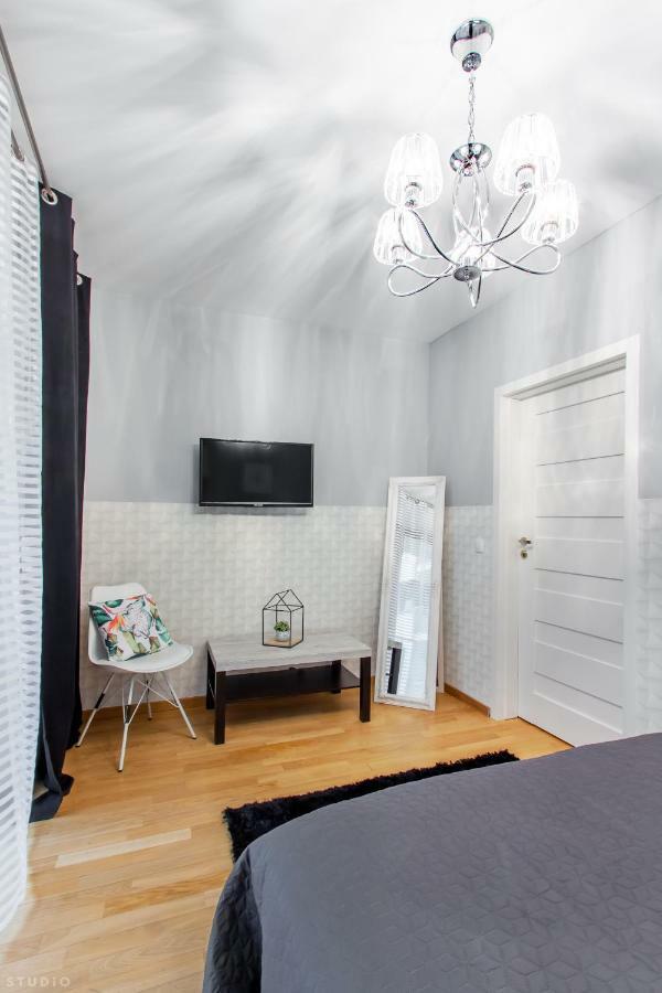 Clicktheflat Sienna Center * Warsaw